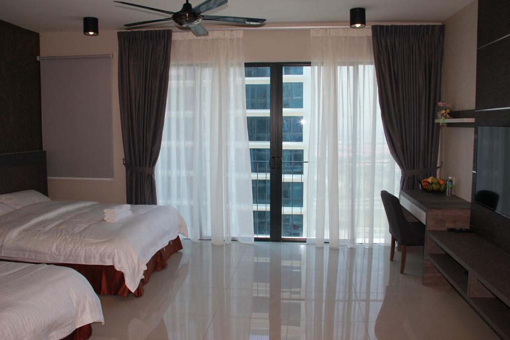 Setia Inn Suites Service Residence Сетия-Алам Экстерьер фото